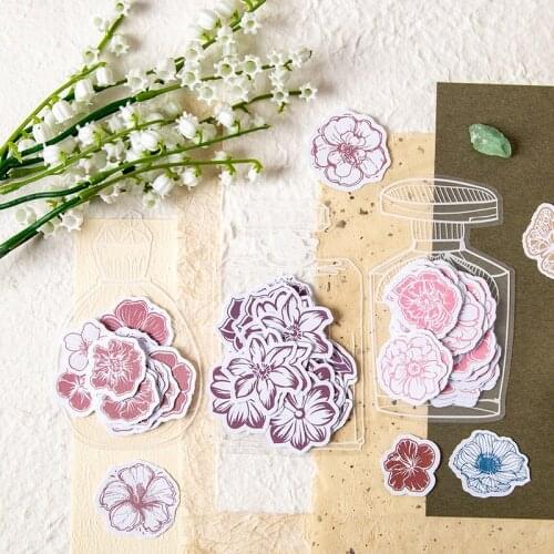 30Pcs/Bag Vintage Butterfly Petals Paper Sticker Package DIY Diary Journal Decoration Label Sticker Album Scrapbooking