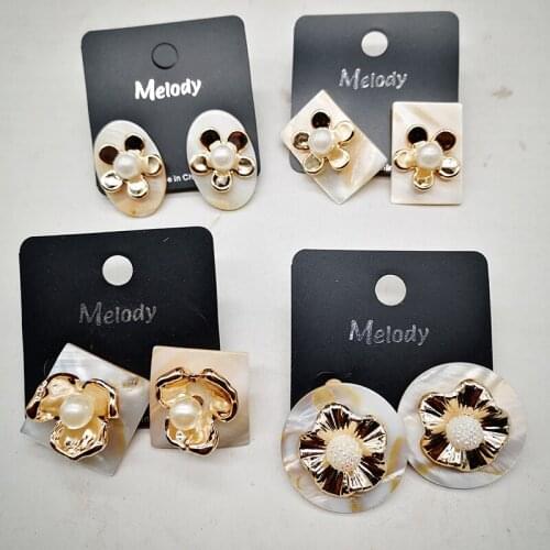 Free Shipping! newest Actual shell flower stud wooden earrings