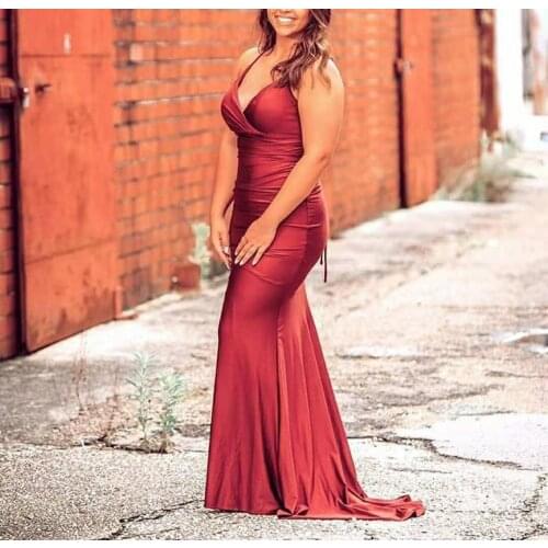 Vkbridal Sexy V-Neck Long Burgundy Prom Dresses Mermaid Party Dresses Criss Cross Back Pleated Formal Evening Gowns
