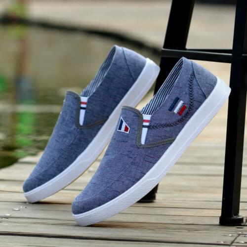 Plus Size Canvas Shoes Men Loafers Breathable Casual Shoes for Men Soft Slip-On Flats for Male Footwear Summer Outdoor Shoes