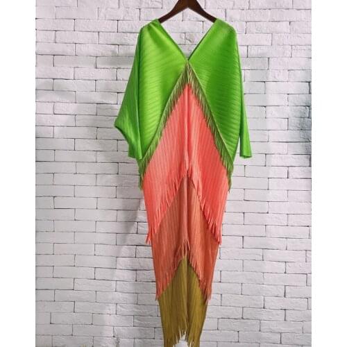 2021Autumn New Women plus size mermaid dress Miyak Pleated Fashion V-neck Large Size Loose tassel Dresses Tide