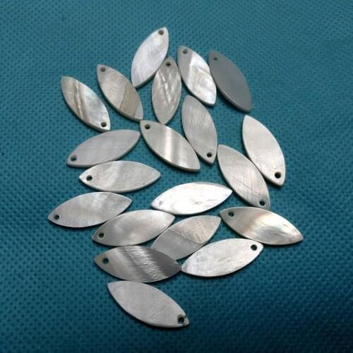 20pcs Natural White Leaves Shell Geometry Leaf Shape Shell Pendant Handmade Diy yindings Accessories Parts Wholesale JF35