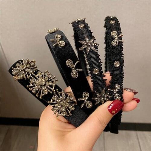 Baroque Velvet Diamond Rhinestone Headband for Women Luxury Party Women Padded Hairband Pearl Hair Accessories Fashion Hair Band