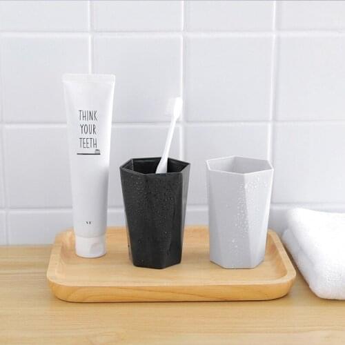 1pc Nordic Rhombus Wash Cup Mouth Cup Tooth Brushing Cup PP Non-slip Bathroom Accessories Couples Creativity For Home Bathroom