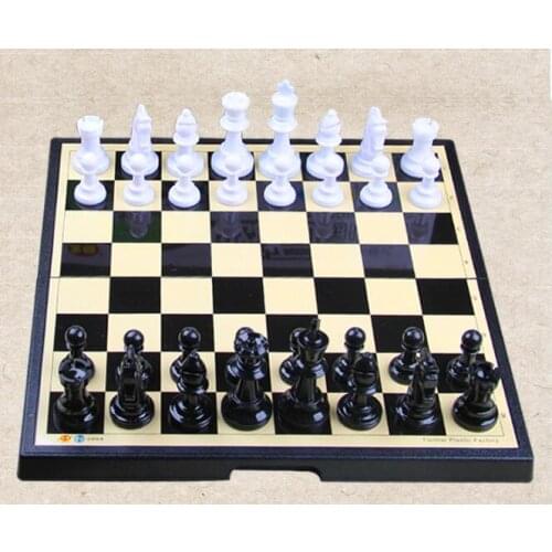 Black white Magnetic chess set for children beginners folding board adult large black and white checkers decoration luck statue