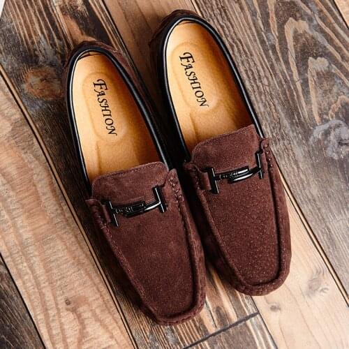 2019 spring and autumn brand suede mens shoes brand high quality fashion simple lightweight flat casual outdoor loafers