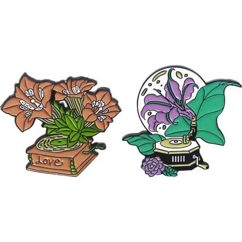 HOSENG Flower Phonograph Creative Alloy Cartoon Enamel Pin Retro Morning Glory Hat Backpack Brooch Fashion Jewelry Badge HS_543