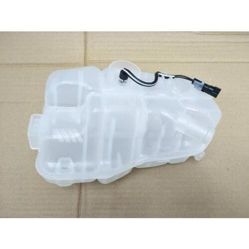 Car Coolant Water Radiator Bottle Cooling Tank Reservoir for Volvo V40 1.6T 31338763