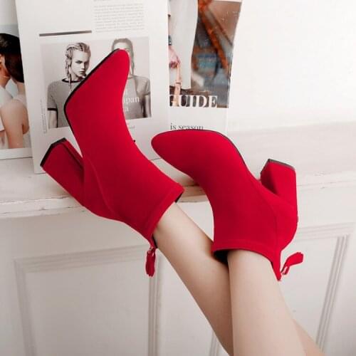 Wedding shoes children 2019 new winter bride shoes wedding shoes red high heels short boots thick heels waterproof platform toas