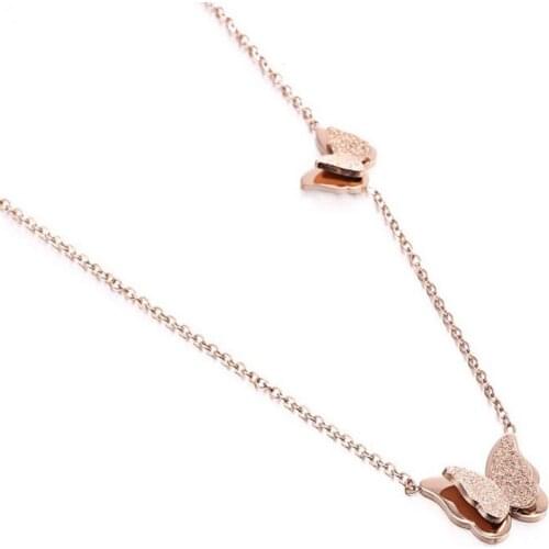 New Fashion Ladies Pendant Necklace Women Frosted Double Butterfly Necklace Womens Casual Daily Party Neck Accessories Jewelry