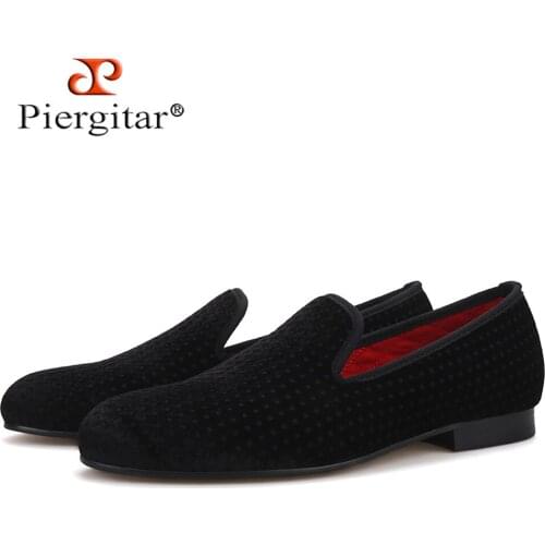 Piergitar polka dot pattern men velvet shoes fashion British style smoking slippers party wedding mens loafers men dress shoes
