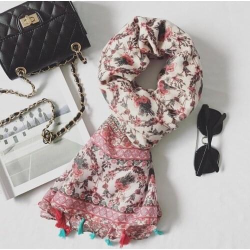 2021 Newest Women Floral Printed Pattern Cotton Tassel Scarf Shawls Wraps Hijabs