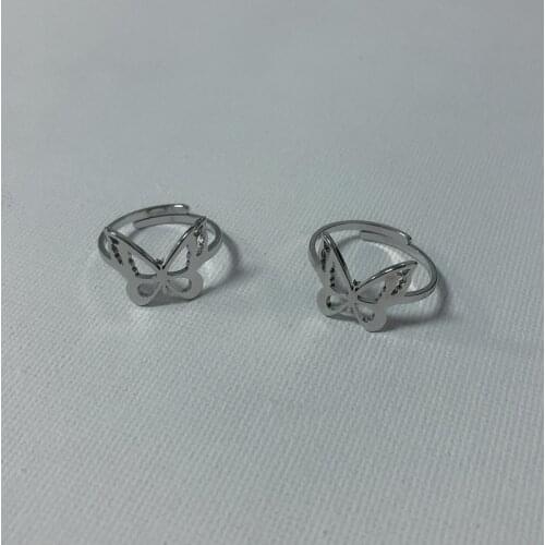 QiLuxy Stainless Steel Hollow Butterfly Opening Ring for Women Fashion Adjustable Rings Wedding Party Statement Jewelry Gifts