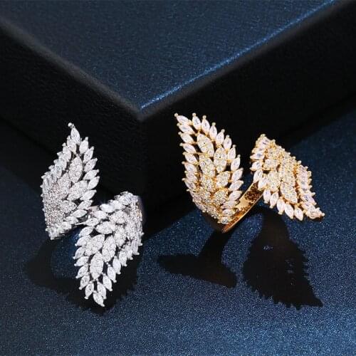 Wholesale YaYI Jewelry Fashion Princess Cut White Flower Cubic Zirconia Silver Color Engagement Wedding Party Adjustable Rings