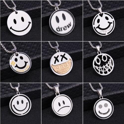 Rotating Smile Face Necklace for Men Design Sense Trend Hip-hop Necklace Double-sided Expression Pendant Accessory Jewelry