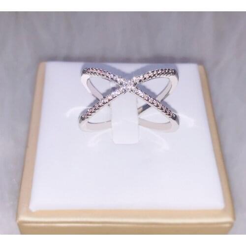 European And American Fashion Cross Design Ring Personality Simple Ladies Send Friends Birthday Jewelry Gift Free Shipping