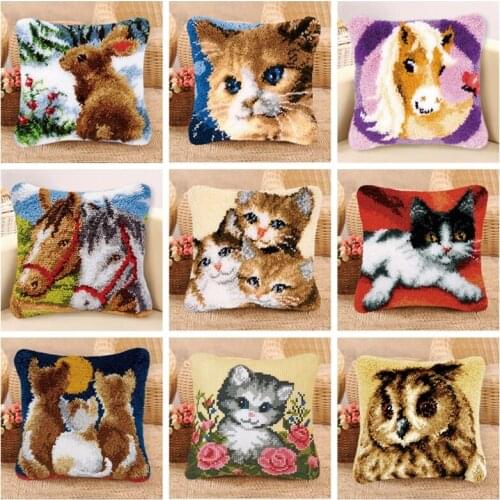 Lovely Animal Cat Carpet Embroidery DIY Latch Hook Pillow Latch Hook Rug Kits Dog 3D Segment Embroidery Pillow Wool Cross Stitch