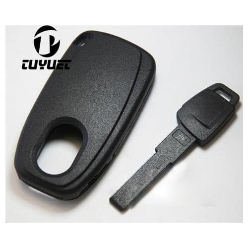 2016 New Emergency Smart Remote Key Shell For Audi A4L with insert key blade