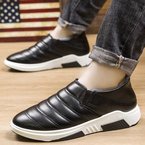 Men Boots Waterproof Ankle Boots Men Black Shoes For Men Slip On Cotton Boots Warm Fur Male Shoes Sneakers Outdoor Working Shoes