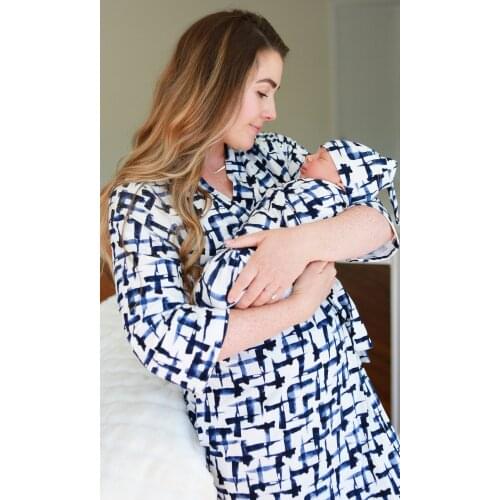 Maternity Robe Muslin Baby Blanket Boy Swaddle and Mom Robe