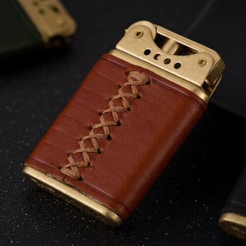 Handmade Leather Sewing Old-fashioned Classic Grinding Wheel Open Flame Windproof Kerosene Lighter High-end Gifts Rolling Tray