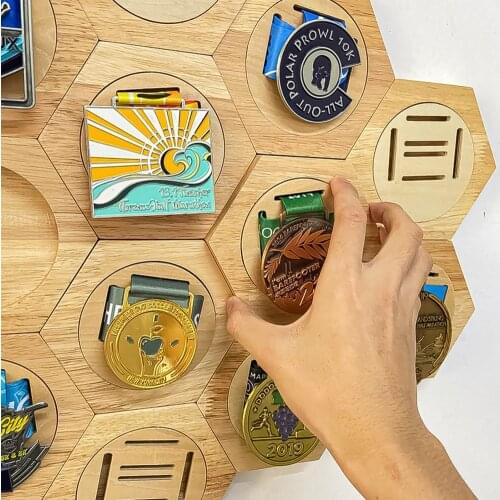 Wood Badge Display Rack Hexagon Medals Organizer Self-adhesive Badge Storage Shelf Decorative Medals Holder Free Combination