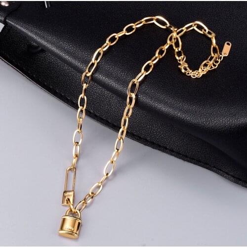 CHUANGU 18K Gold Vintage Rock Choker Lock Necklace Exaggerated Mujer Key Padlock Pendant Necklace For Women Gift