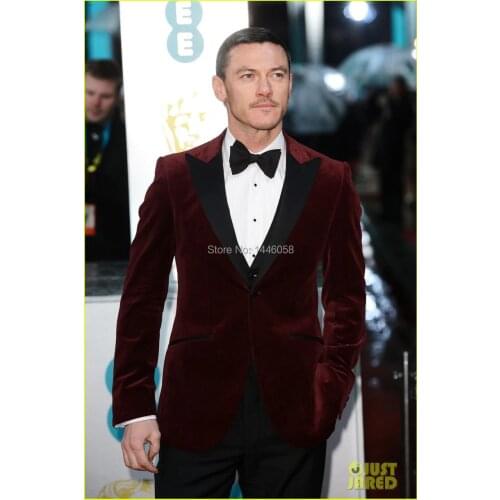 New Arrival Burgundy Velvet Wedding Suits For Men Peaked Lapel Men Suits Prom Groom Tuxedos Best Men Suit Jacket+Pants+Vest+Bow