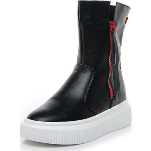 Summer 2020 new platform shoes womens cowhide engraving hole shoes cool boots womens Su boots tide