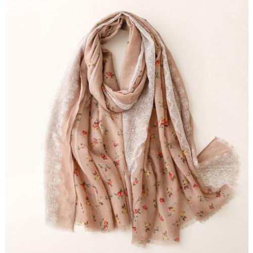 2021 Beautiful Small Flower Print Lace Scarf Shawls Long Soft Beach Flower Head Scarves Hijab Wrap Free Shipping