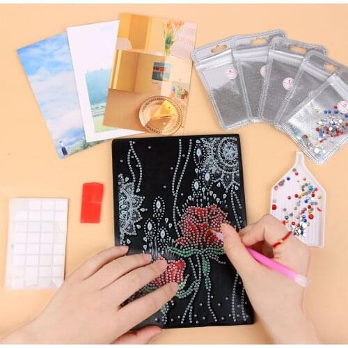 126 Pieces 5D Diamond Embroidery Accessories Dismountable DIY Diamond Painting Boxes Tool Kit Cross Stitch Point Drill Pen Set