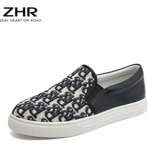 2021 Black Casual Platform Sneakers Women Canvas Skateboard Flat Lady Round Toe Vulcanized shoes