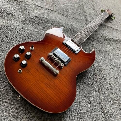 Left Rosewood fingerboard electric guitar, chrome hardware,Brown Flame Maple,Solid mahogany body ,Free shipping210508