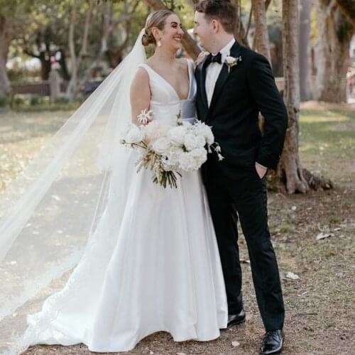 Simple Satin Wide V-Neck Wedding Ball Gown Covered Buttons Zipper Custom Made Plus Size Elegant 2021 Open Back Bridal Dresses