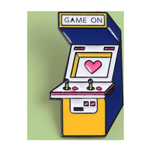 Retro Cartoon Love Heart Colour 80s Vintage Game Arcade Game On Pins Accessories Jewelry Bag Backpack Brooches Gifts For Kid