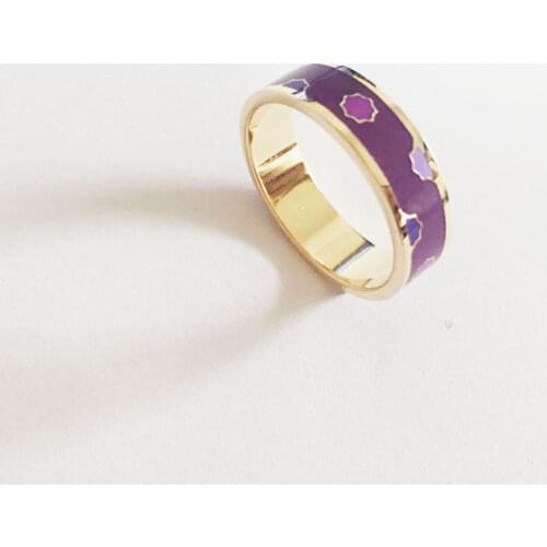 Clearance 0.6mm Width Thin Purple Flower Design Emamel Jewelry Ring
