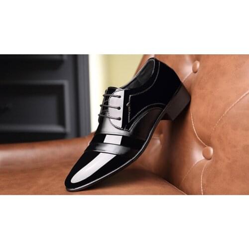 Spring new mens shoes pointed super fiber leather British mens formal single shoes leather dress shoes breathable shoean