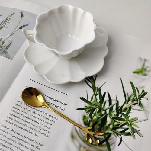 100ml European Luxurious Ceramic Petal Office Coffee Cup and Saucer Set Milk Tea Mugs Birthday Couples Gifts Friends Cup Gift