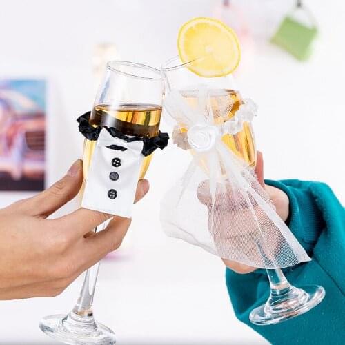 2pcs Toasting Decoration Bride&Groom Party Wedding Mark Wine Glass Decor