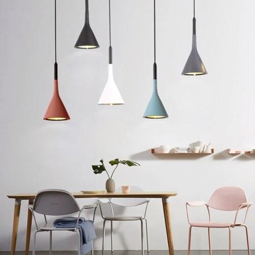 Nordic Creative LED Horn Pendant Light Wrought Iron Lacquer Wire Hardware Dining and Bar Bedroom Corridors Are Versatile Lamp