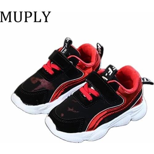 Spring Autumn Causal Boys Girls Han Edition Air Permeability Prevent Slippery Wear-res Female Offenders in Paragraph Soft Bottom