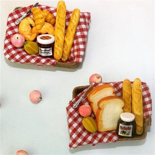 1pc Dollhouse Food Bread Cooking Board for 1/12 Doll house Or Doll Accessories Miniature Wood Kitchen Children Play House Toy