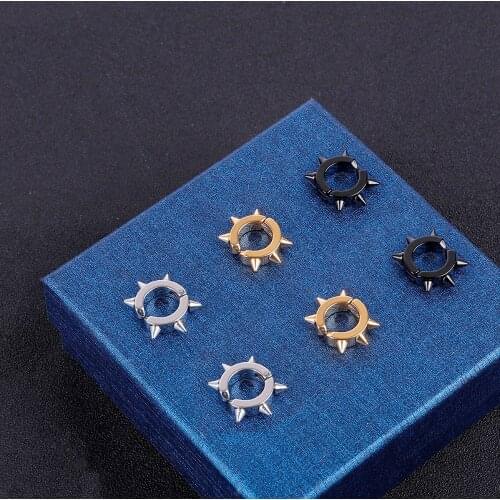 1PC New Fashion Titanium Steel Punk Rivet Clip Earrings Spike Hoop Circle Huggie Piercing Earrings For Women Men Earrings