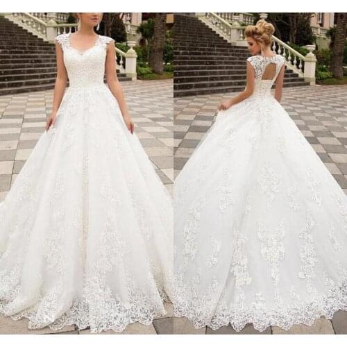 2021 Sexy Mhamad Gowns Mermaid Wedding Dresses A-Line Plus Size Bridal Skirt Vintage Lace Appliques V-neck Hollow Lace-Up Back S