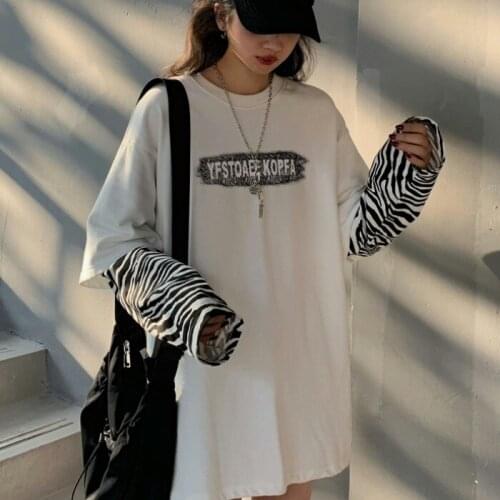 2021 autumn thin section zebra pattern fake two-piece long-sleeved t-shirt female loose Harajuku style top t-shirt