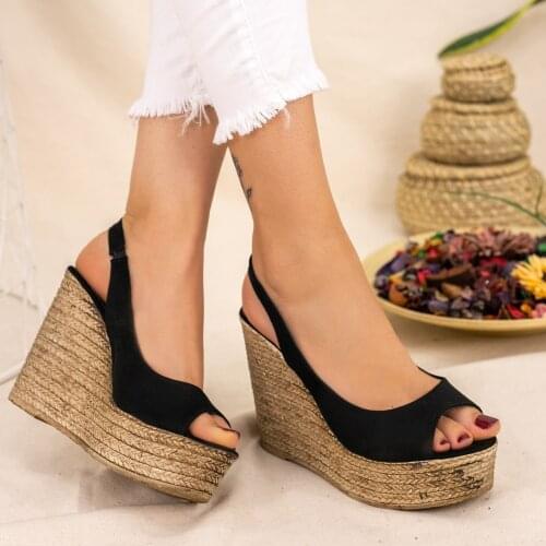Tonar Sary Black Suede Filling Heel Women Sandals New Season Platform Trend Fashion Casual and Stylish