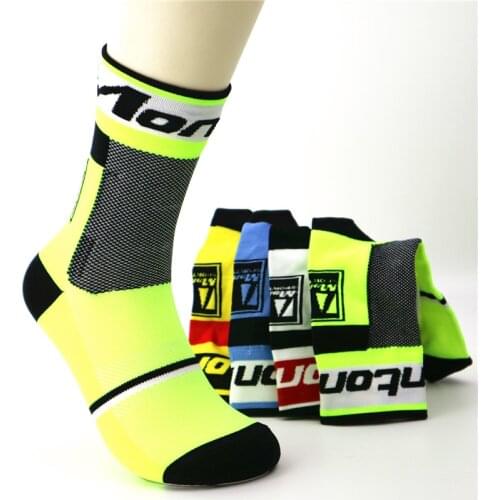 Fashion New Men Outdoor Sport Running Socks Breathable Basketball Cycling Bicycle Socks