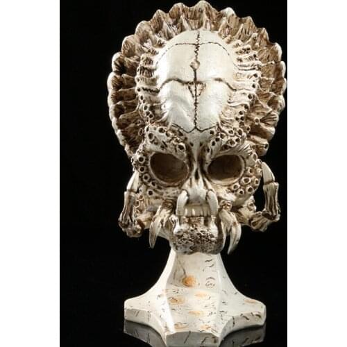Aliens vs Predator Sculpture Film Props Aquarium Decoration Resin Crafts DIY Painting Albuginea Skull R179