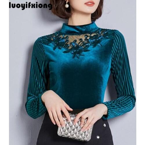 Womens Tops and Blouses Elegant Embroidery Lace Patchwork Velour Blouse Women Shirts Long Sleeve Blouse Plus Size Blusas Mujer