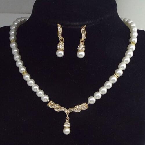 Fashion Bridal Angel Wings Imitation Pearls Necklace Studs Earrings Jewelry Set for Women Wedding beautiful Necklace Earrings